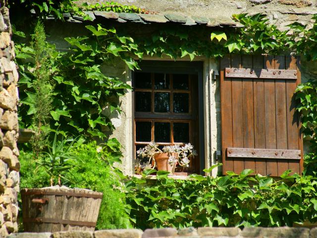 Façade d'une maison de pays