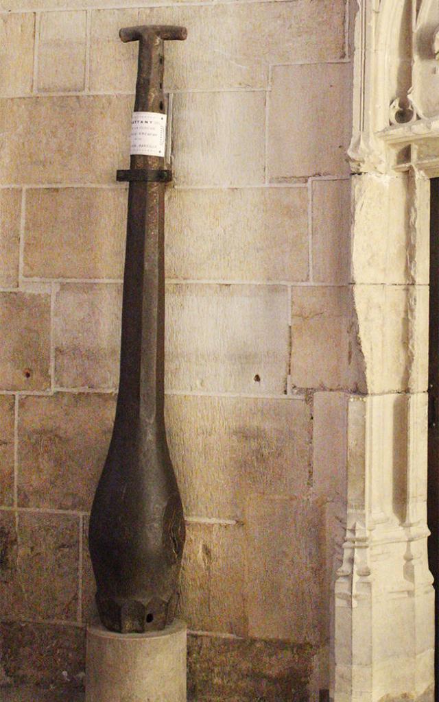 Non Pareille klepel (470 kg)